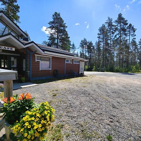 Ahvenlampi Camping Saarijärvi Exterior photo