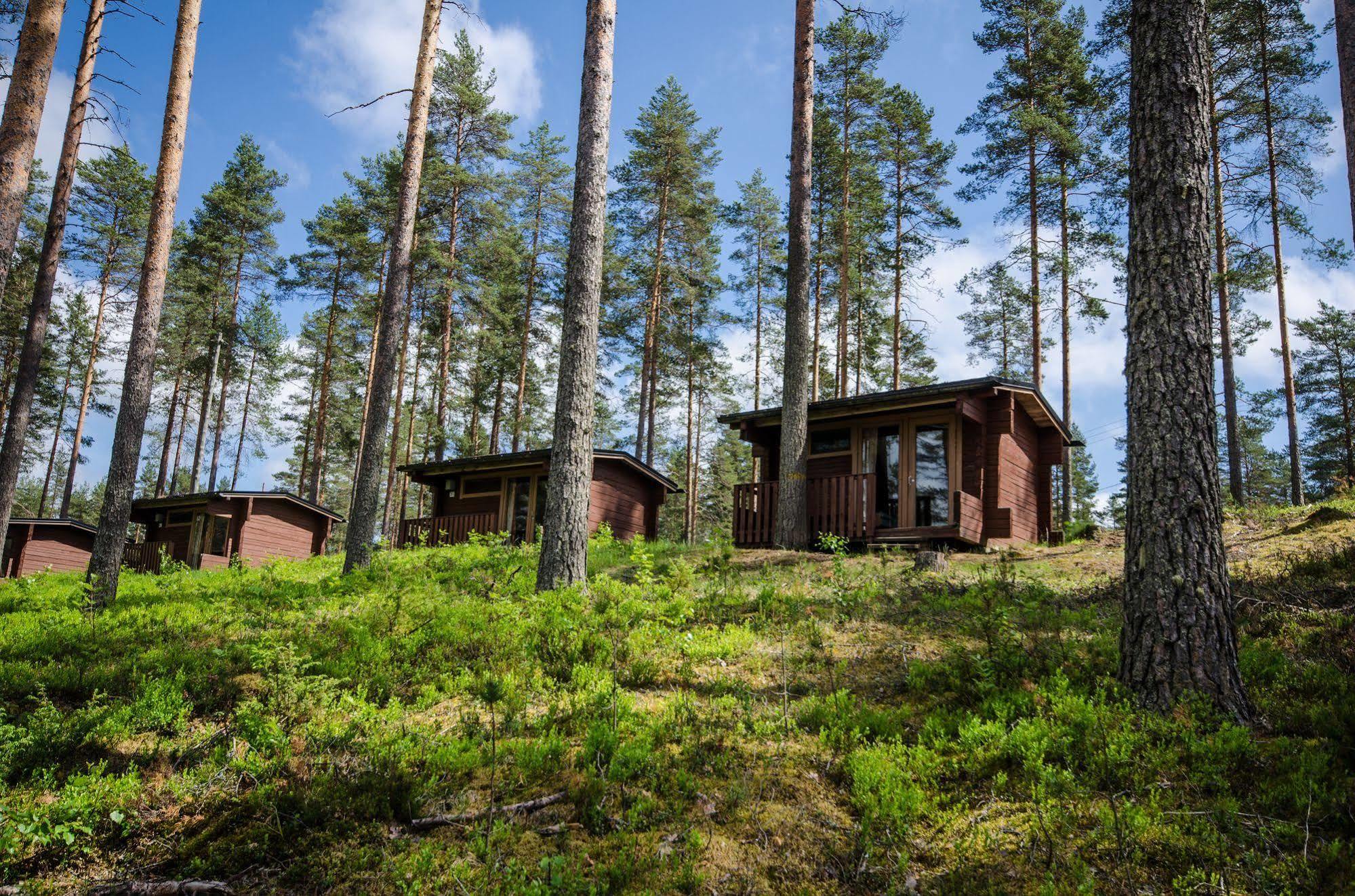 Ahvenlampi Camping Saarijärvi Exterior photo