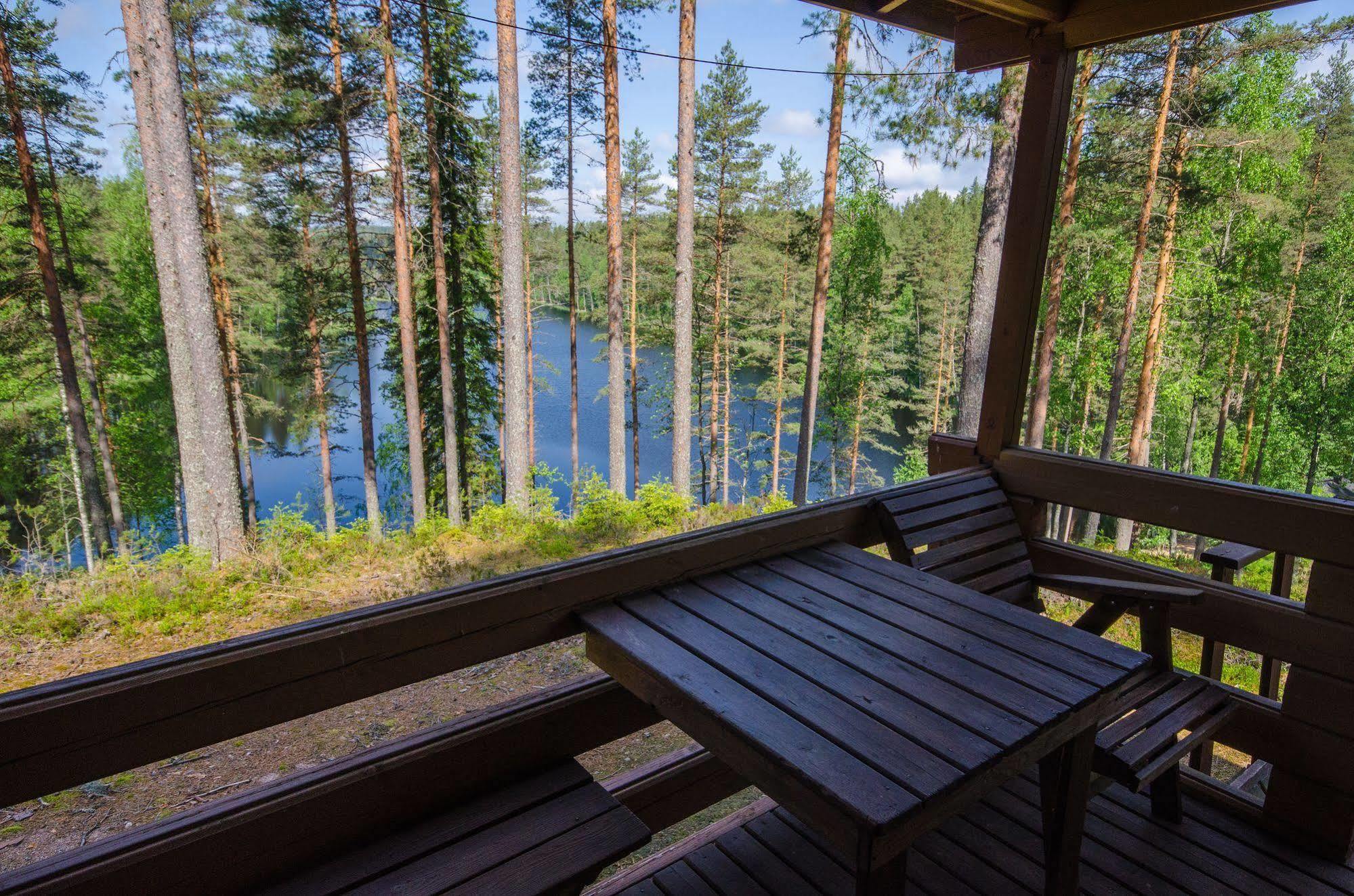 Ahvenlampi Camping Saarijärvi Exterior photo
