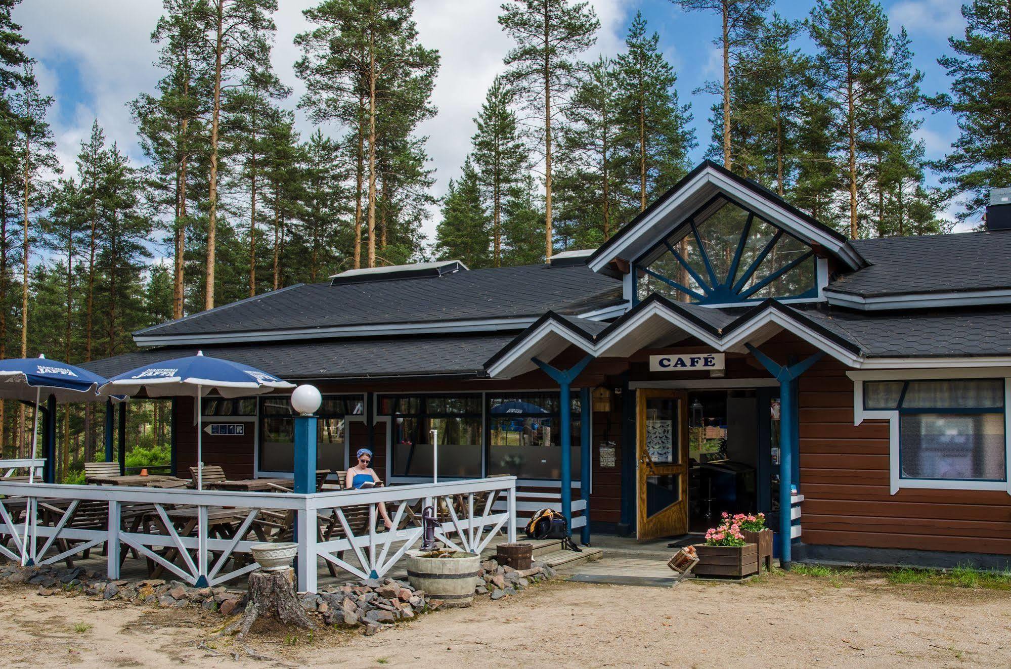 Ahvenlampi Camping Saarijärvi Exterior photo