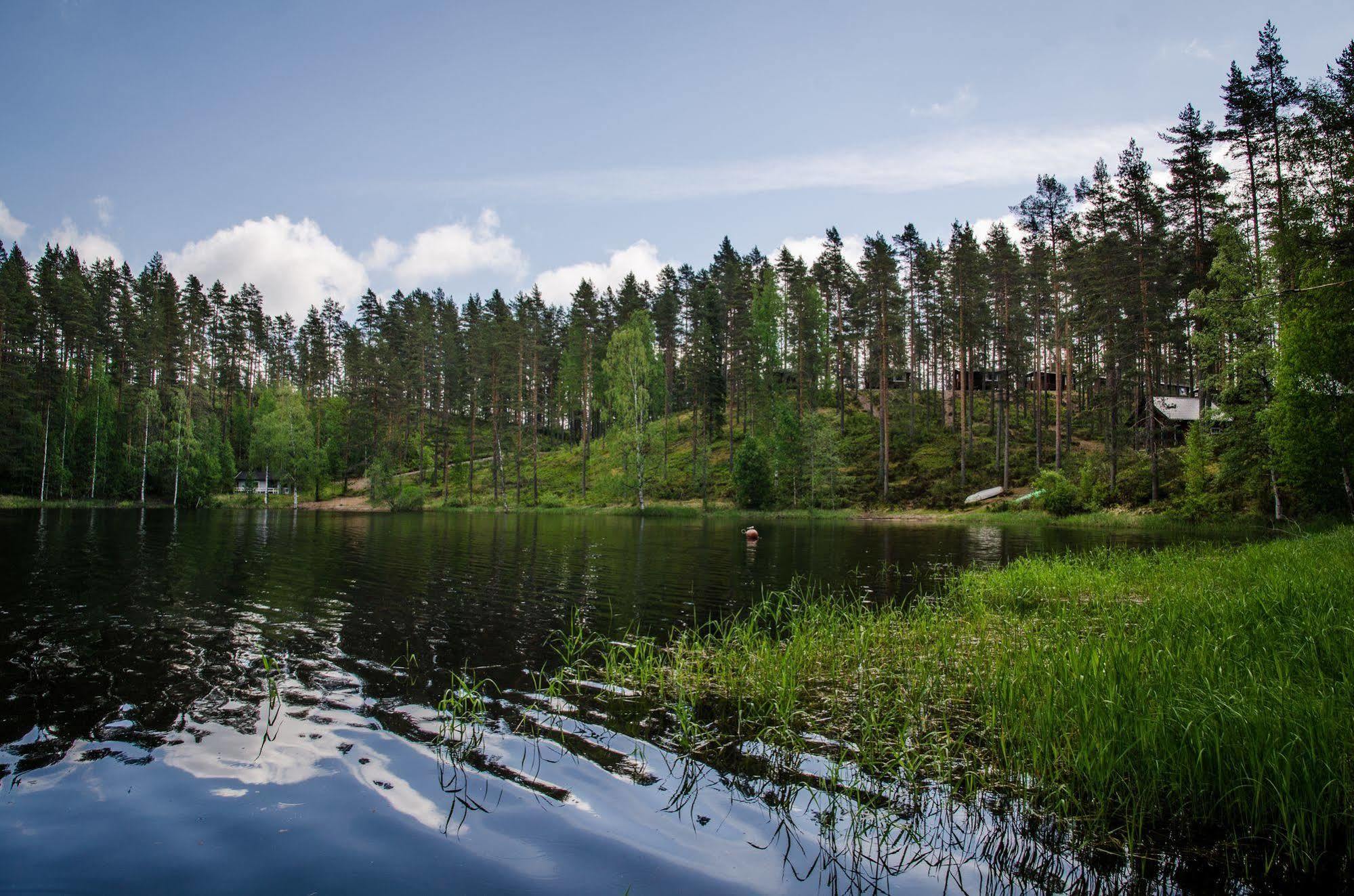Ahvenlampi Camping Saarijärvi Exterior photo