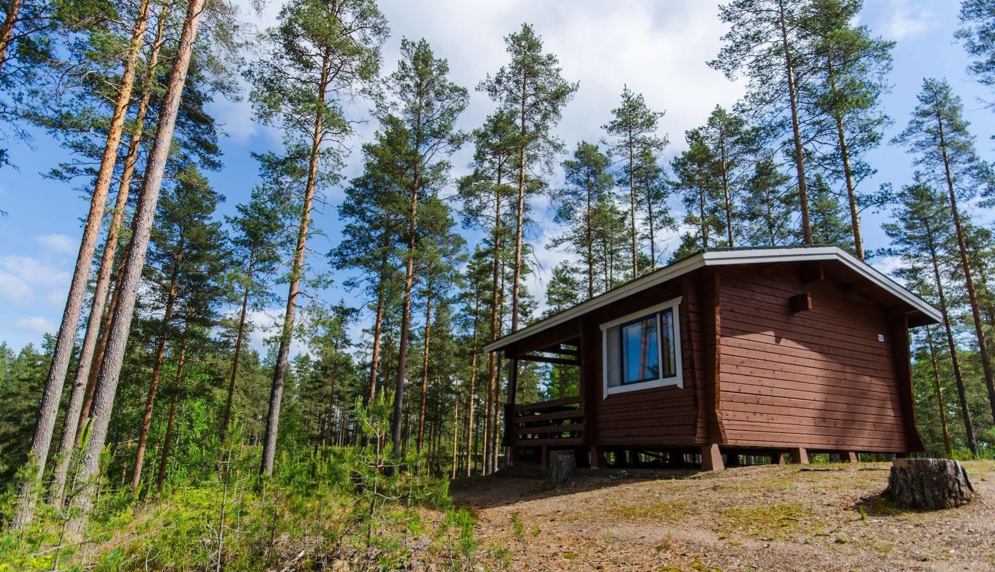 Ahvenlampi Camping Saarijärvi Exterior photo